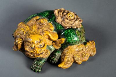 Foo Dog Shi Shi Incense Burner Koro with Removable Lid