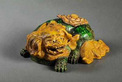 Foo Dog Shi Shi Incense Burner Koro with Removable Lid