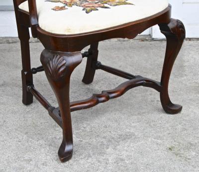 Fourteen American Queen Anne Revival Dining Chairs