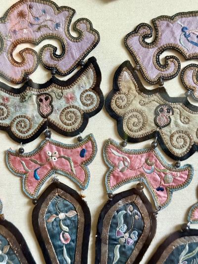 Framed Chinese Antique Embroidery Silk Collar Qing Dynasty