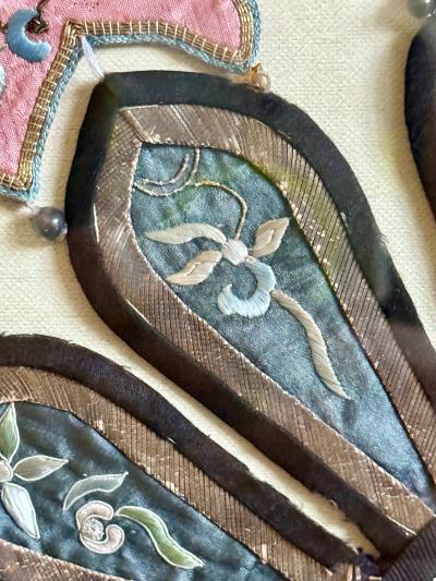 Framed Chinese Antique Embroidery Silk Collar Qing Dynasty