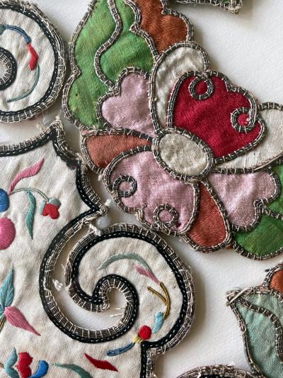 Framed Chinese Embroidered and Appliqued Silk Collar Qing Dynasty