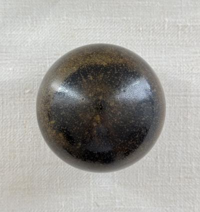 Fran is Katchatouroff two vases and a closed form 1970s