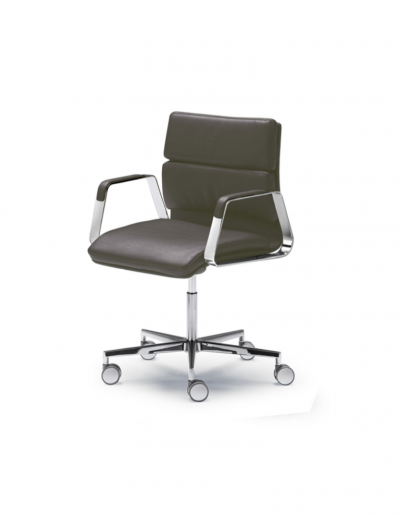 Francesc Rif Onna L Confort Executive Chair by Francesc Rif for JMM