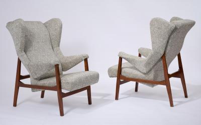 Franco Albini Exceptional pair of Franco Albini Fiorenza Armchairs