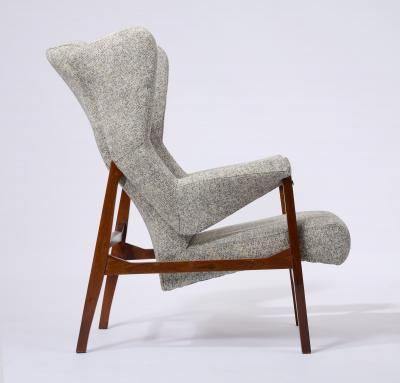 Franco Albini Exceptional pair of Franco Albini Fiorenza Armchairs