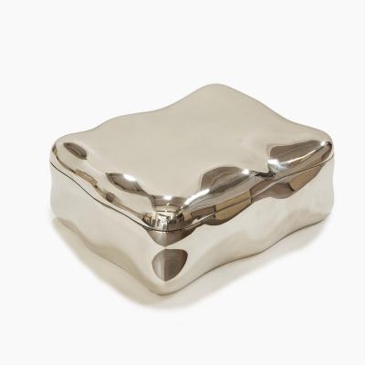 Francois Corbeau WHITE BRONZE RONDE BOSSE BOX