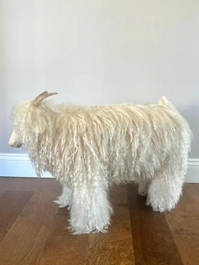 Francois Xavier Lalanne Pair of French Mid Century Sheep Sculptures in Style of Francois Xavier Lalanne