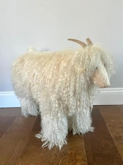 Francois Xavier Lalanne Pair of French Mid Century Sheep Sculptures in Style of Francois Xavier Lalanne