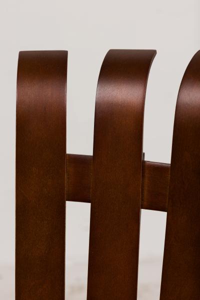 Frank Gehry 34 Frank Gehry for Knoll Hat Trick Armchairs