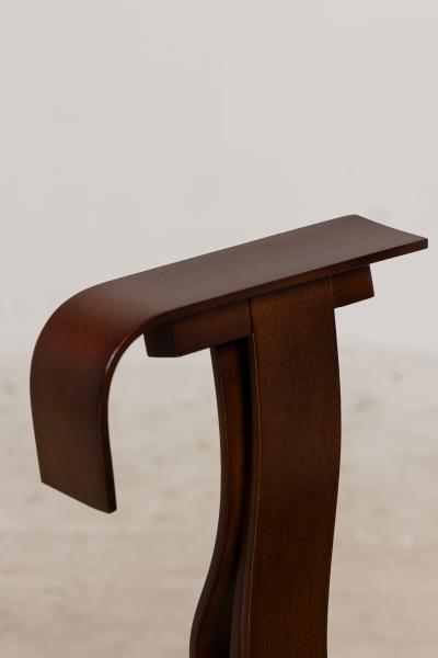 Frank Gehry 34 Frank Gehry for Knoll Hat Trick Armchairs