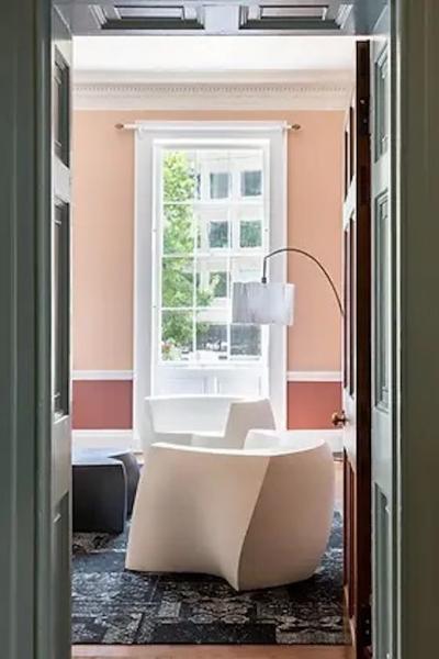 Frank Gehry Gehry easy chair