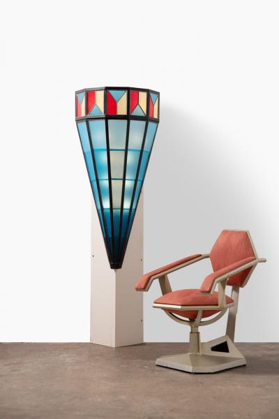 Frank Lloyd Wright Stain glass Sconce by Frank Lloyd Wright