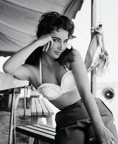 Frank Worth Elizabeth Taylor on the Set of Giant