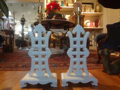 Frederick Cooper Lamp Co Pair of Asian Modern James Mont Style White Lacquered Lamps