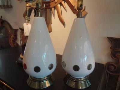Frederick Cooper Lamp Co Pair of Italian Mid Century Modern White Porcelain and Brass Lamps