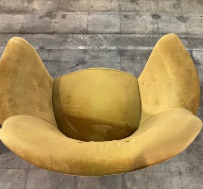 Frederico Munari 2 Velvet Armchairs by Federico Munari w Matching Sofa Available Italy 1950s