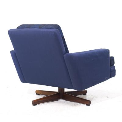 Fredrik Kayser Fredrik Kayser Model 807 Mid Century Norwegian Swivel Lounge Chairs Pair