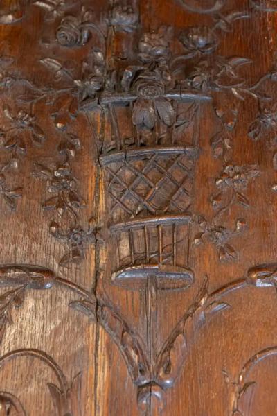 French 1750s Oak Trumeau Mirror with Large Carved Rinceaux and Floral Bouquet