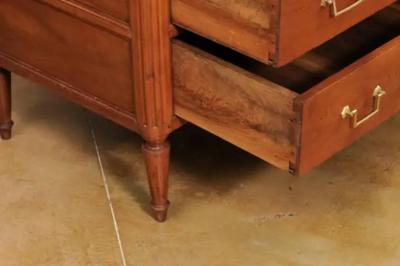 French 1790s Louis XVI Period Cherry Three Drawer Commode with Fluted Side Posts