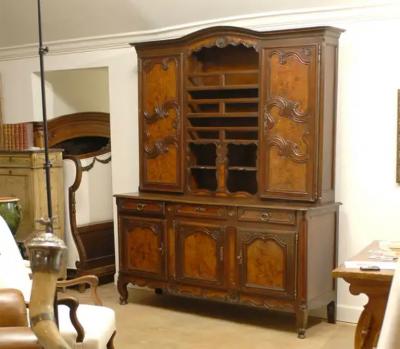 French 1820s Walnut Restoration Vaisselier from Bresse with Burl Wood Panels