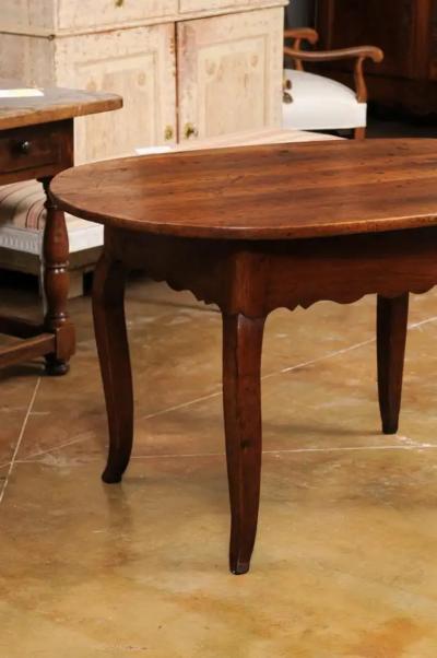 French 1830s Louis XV Style Center Table with Cabriole Legs and Carved Apron