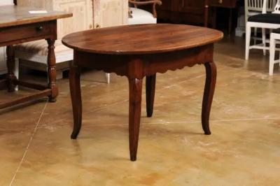 French 1830s Louis XV Style Center Table with Cabriole Legs and Carved Apron