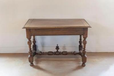 French 1850s Louis XIII Style Cherry Table with Lateral Drawer and Turned Legs