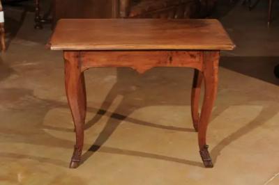 French 1860s Louis XV Style Walnut Side Table with Hoofed Feet and Single Drawer