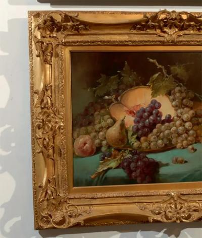 French 1870s Napoleon III Period Still Life Painting with Giltwood Carved Frame