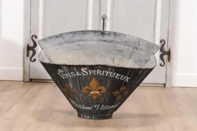 French 1890s Ch teau Villaret Grape Picking Hod with Fleur de Lys Motifs