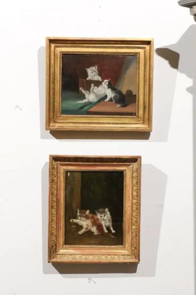French 1890s Oil on Canvas Painting Featuring Playing Kittens in Giltwood Frame