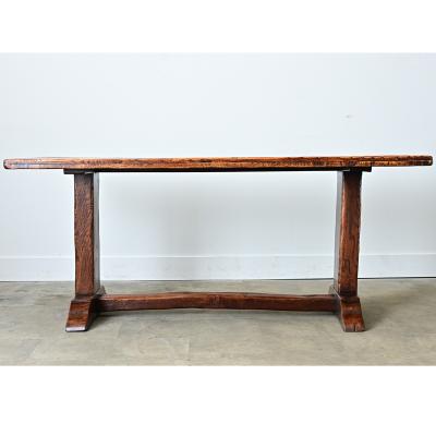 French 18th Century Solid Elm Tavern Table