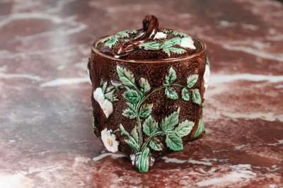 French 19th Century Brown Majolica Lidded Jar with Moulded Floral D cor