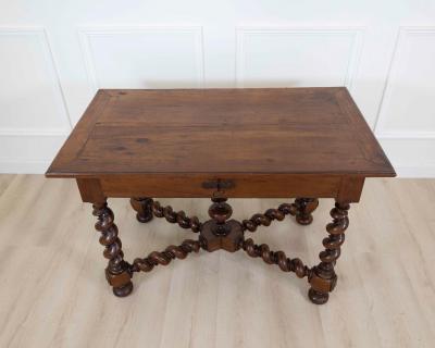 French 19th Century Louis XIII Style Walnut Table