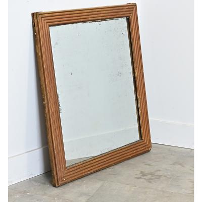 French 19th Century Louis XVI Style Reeded Gilt Mirror