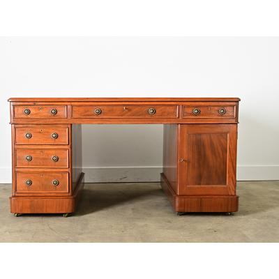 French 19th Century Mahogany Leather Partners Desk