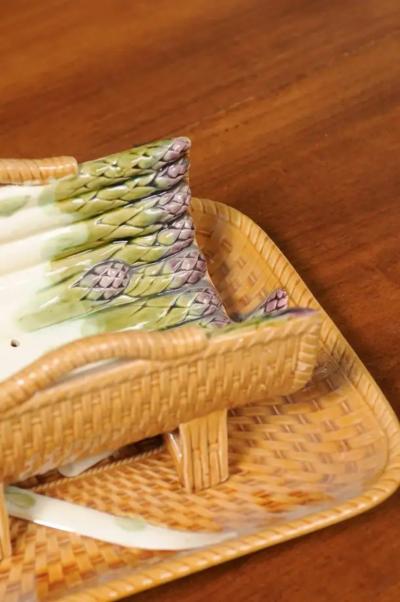 French 19th Century Majolica Asparagus Tray with Cradle and Wicker Motif
