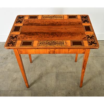 French 19th Century Marquetry Inlay Desk