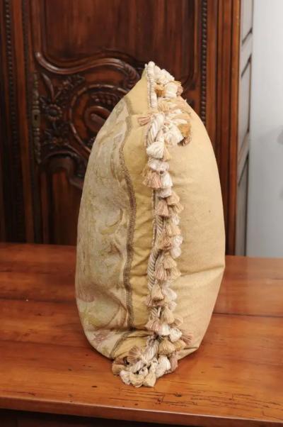 French 19th Century Needlepoint Tapestry Pillow Depicting Two Artistocrates