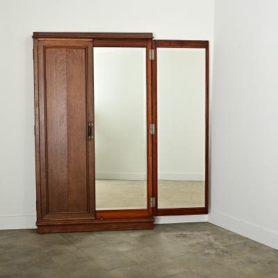 French 19th Century Oak Trifold Wall Mirror