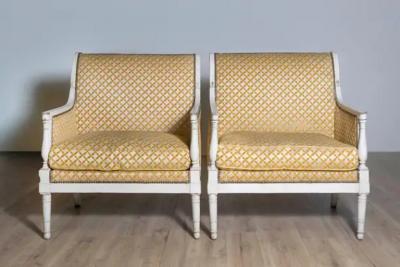 French 19th Century Pair of Marquise Chairs Circa 1890