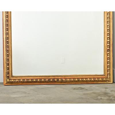 French 19th Century Symmetrical Egg Dart Gilt Mirror