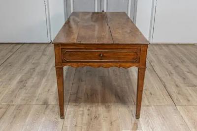 French 19th Century Walnut Desk with Carved Apron and Lateral Drawer