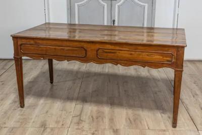 French 19th Century Walnut Desk with Carved Apron and Lateral Drawer