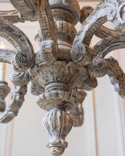 French 20th Century Carved and Painted Wood Twelve Light Chandelier