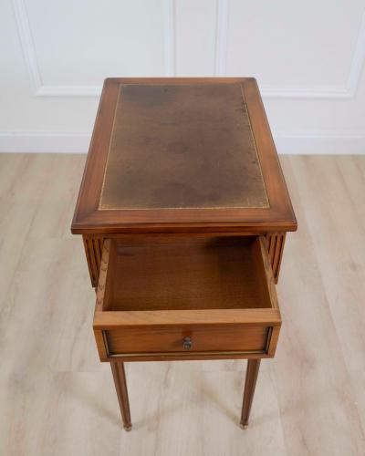 French 20th Century Louis XVI Style Cherrywood Side Table with Leather Top