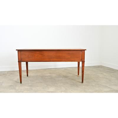 French 20th Century Mahogany and Leather top Desk