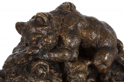 French Antique Bronze Sculpture Family of Bears by Delabrierre