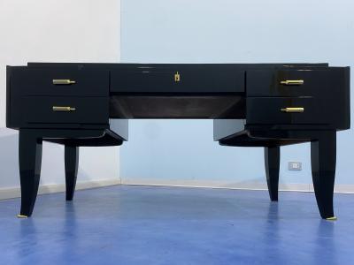 French Art Deco Black Lacquered Executive Desk 1930s
